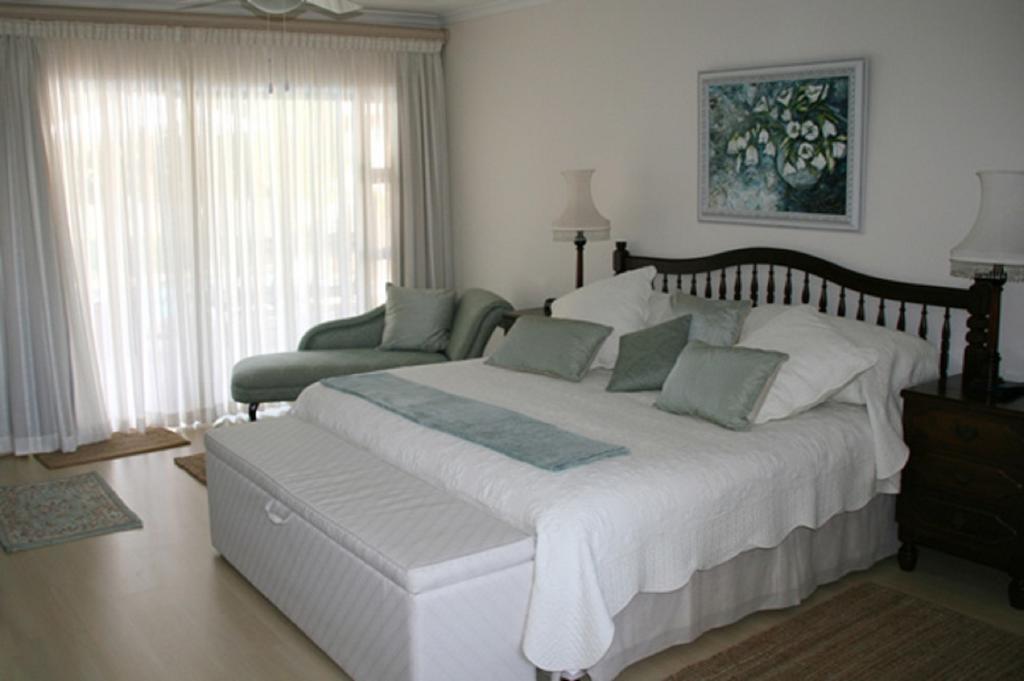 Majorca House Bed & Breakfast Somerset West Bilik gambar